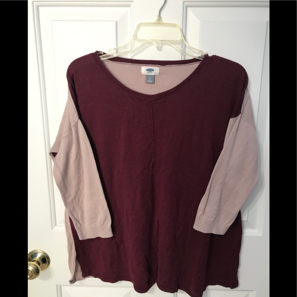 Mauve and burgundy 3/4 sleeve sweater